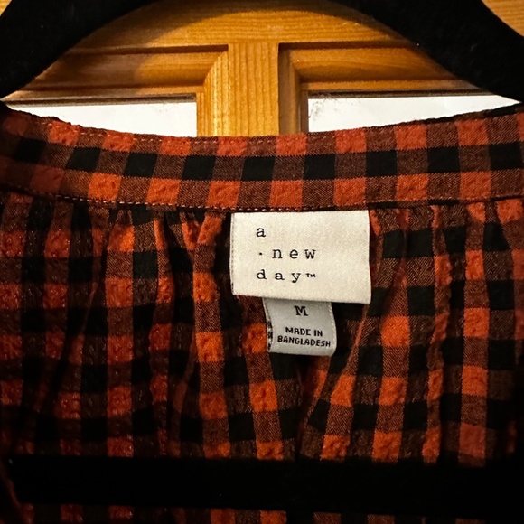 Checkered Blouse - Picture 2 of 2